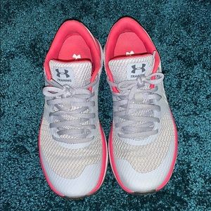 LAST CHANCE Like-New Under Armour Training Shoes